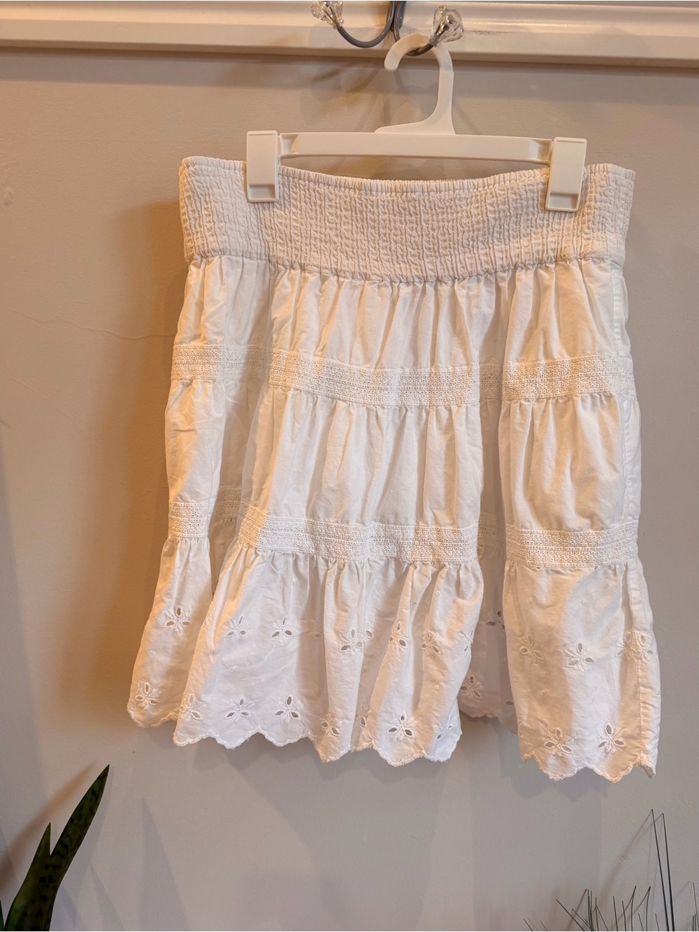 Gap White Tiered Eyelet Cotton Skirt medium